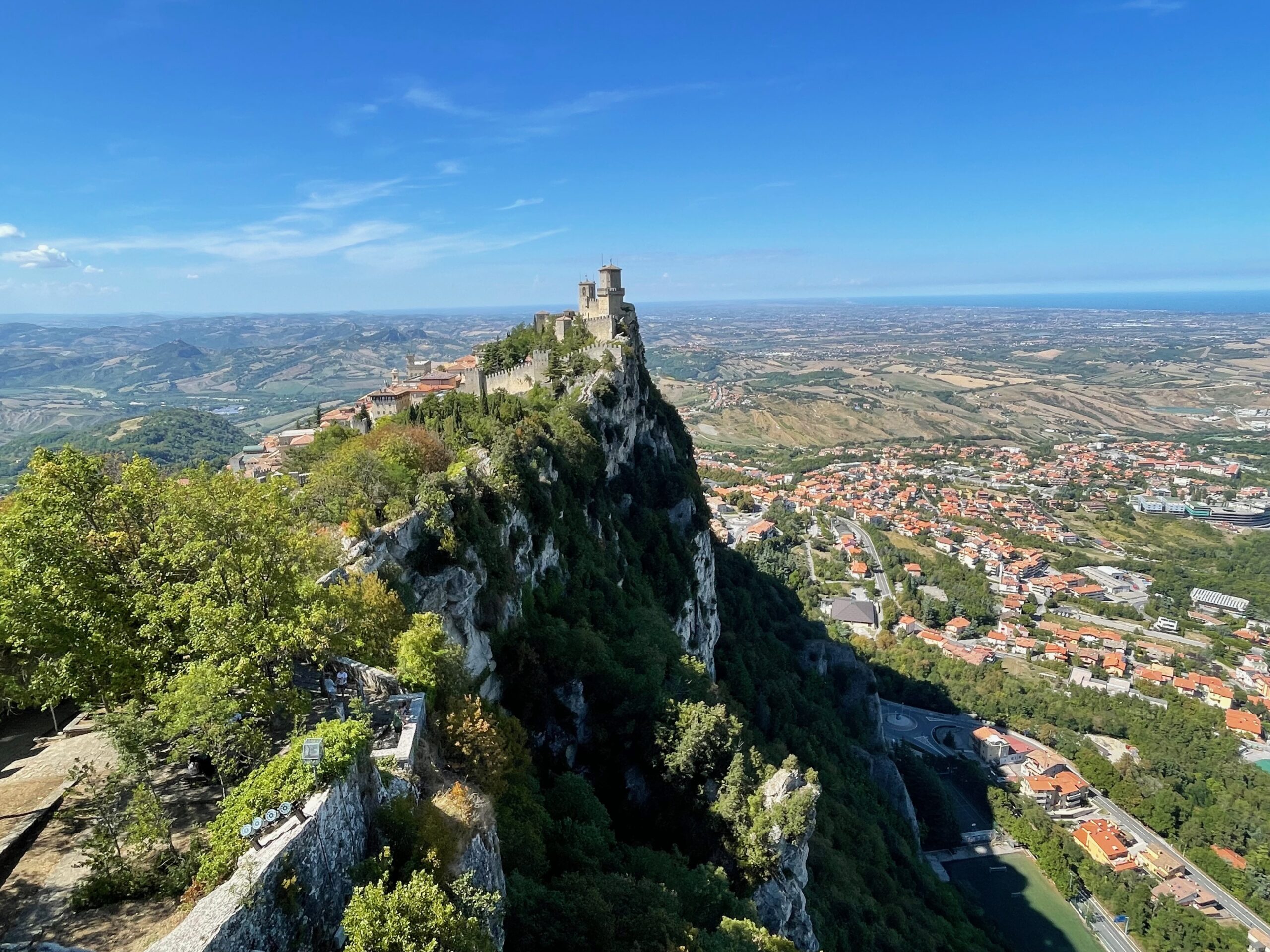 What to see and do in San Marino? One day visit.