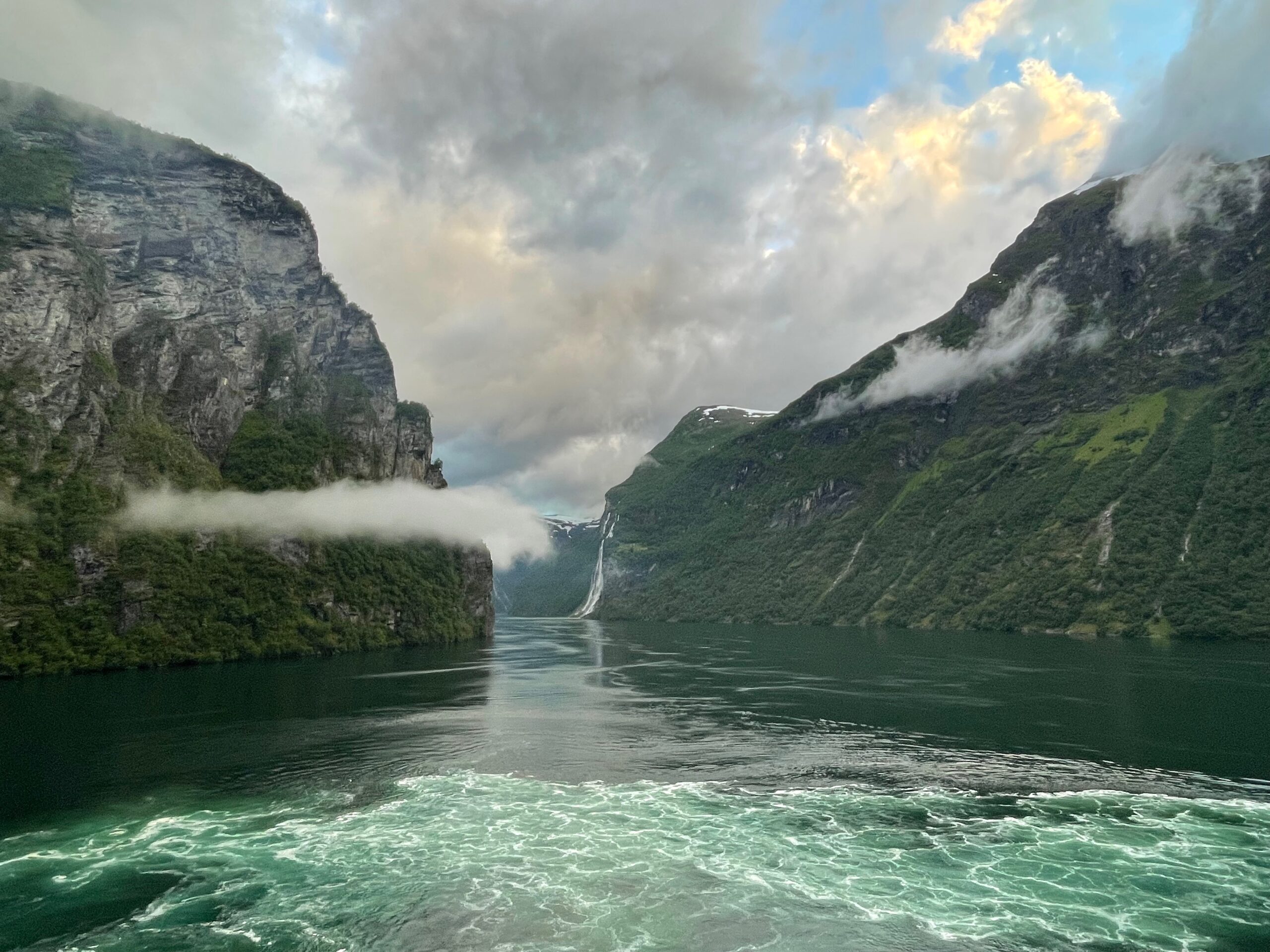Discovering Norwegian fjords on a cruise. Full photo report.
