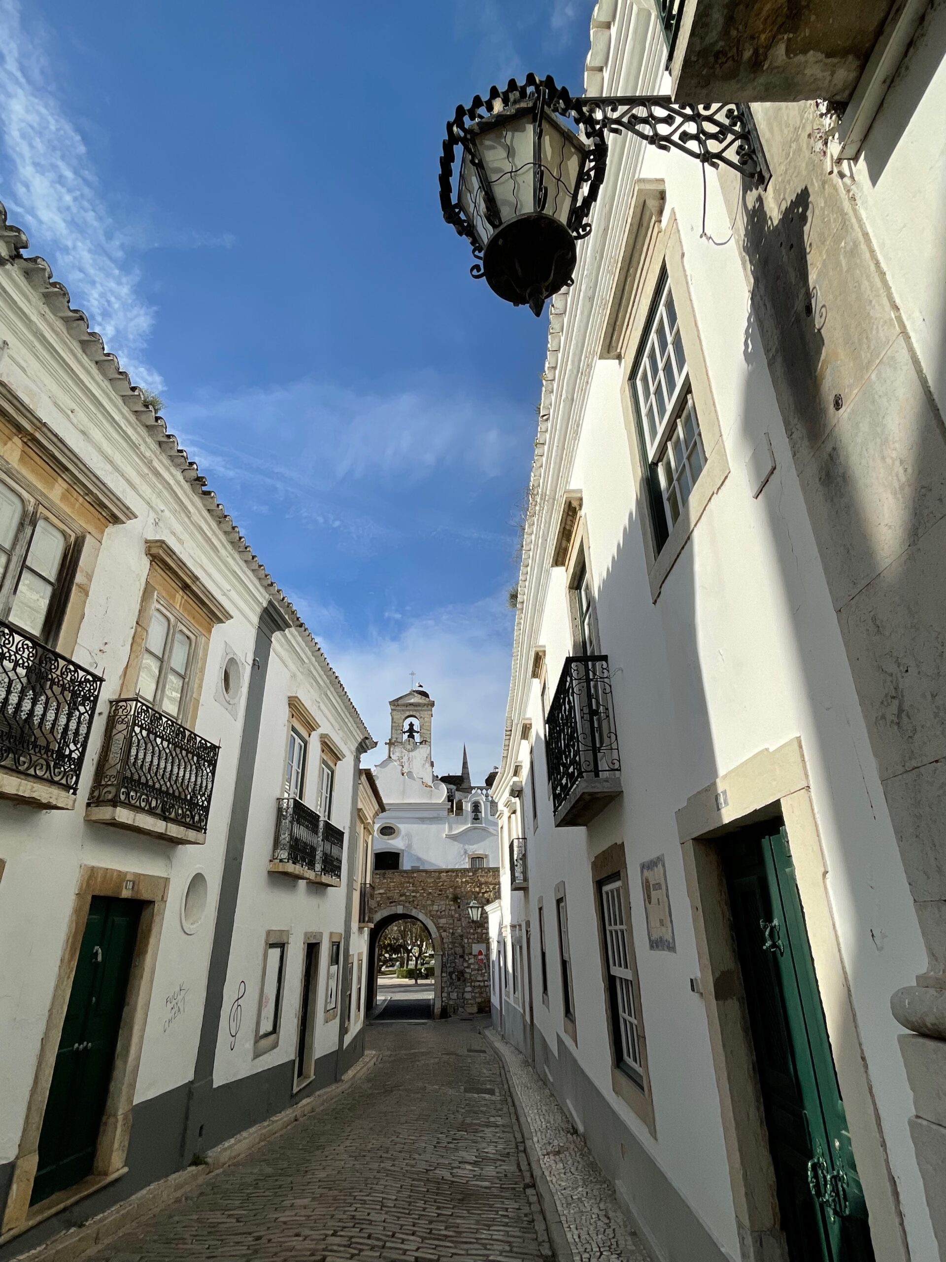 What to see in Faro during one day trip? Things to do in the cultural capital of Algarve.